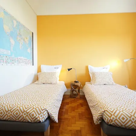 Apartment Elegant With Panoramic View In The Heart Of Lisbon