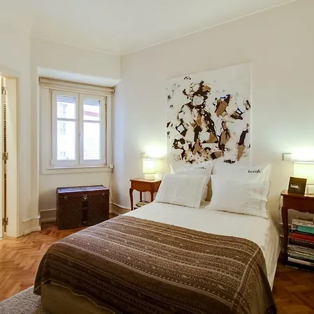 Apartment Elegant With Panoramic View In The Heart Of Lissabon